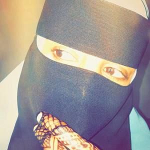 Meet your Posher, Amal